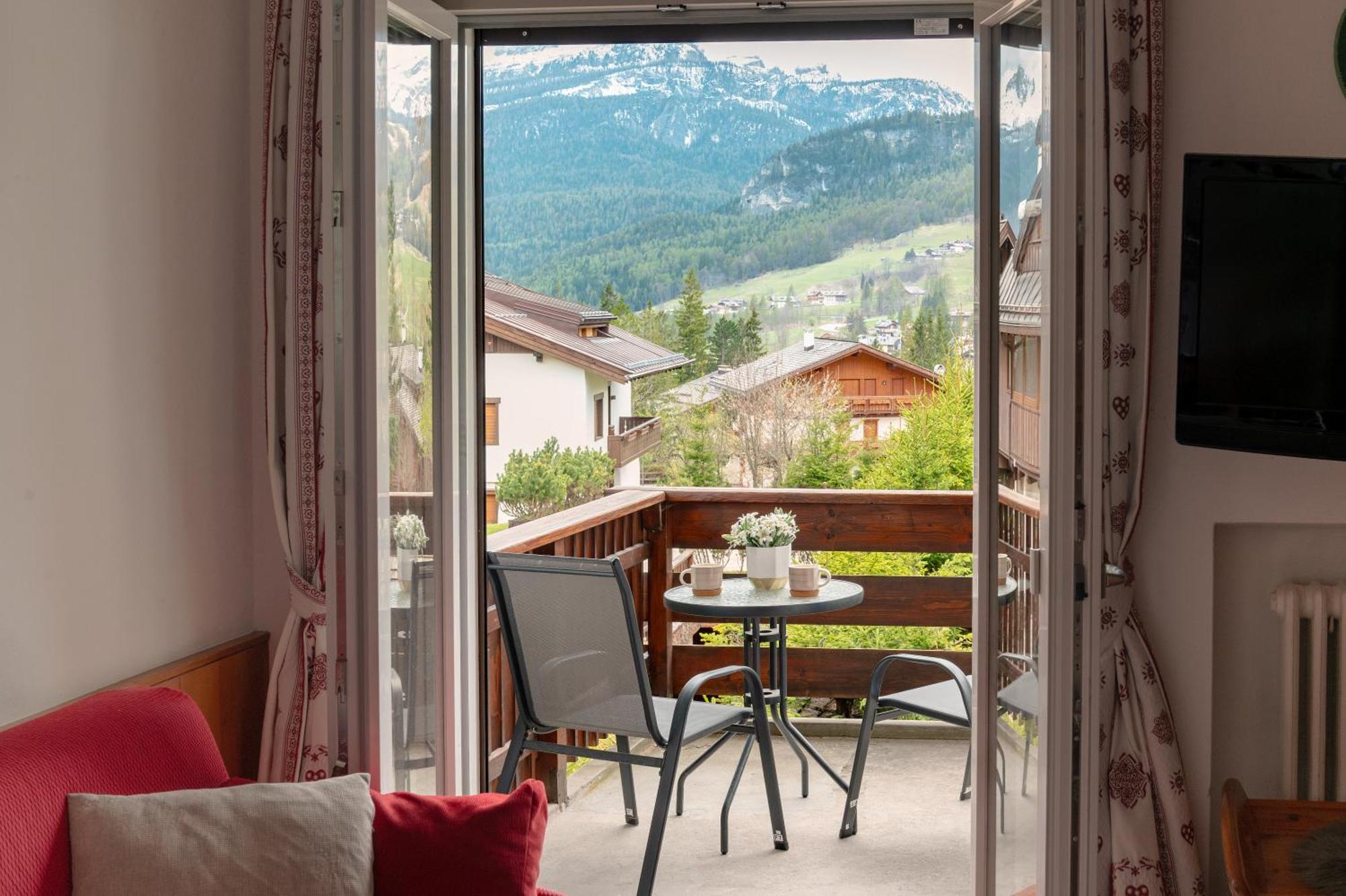 Cortina-House Leilighet Cortina dʼAmpezzo Eksteriør bilde