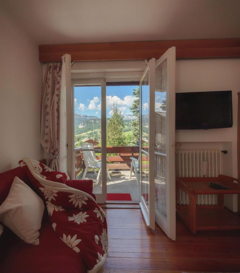 Cortina-House Leilighet Cortina dʼAmpezzo Eksteriør bilde